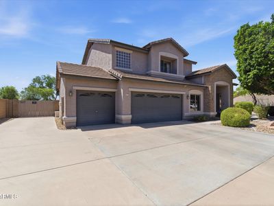 8629 W SALTER Drive
