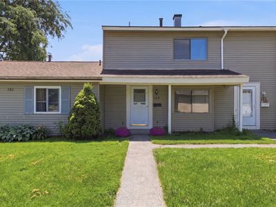 153 Windsorshire Dr