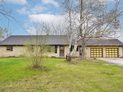 7526 W County Line ROAD