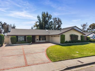6427 Golfcrest Dr