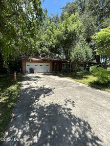 840 Pineapple Rd