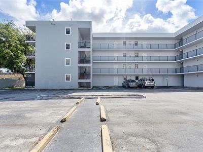 5825 W 25th Ct APT 212