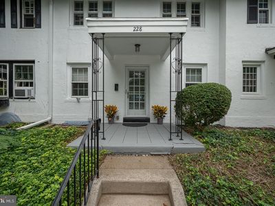 228 Montgomery Ave