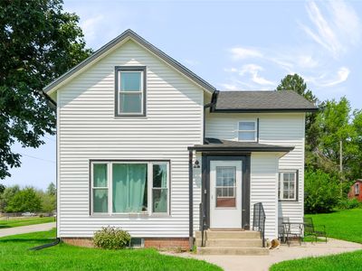 Property at 323 1st St, Kellogg, IA