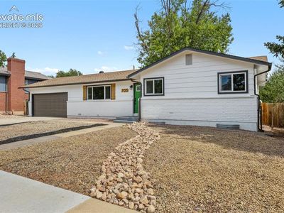 705 Pioneer Ln
