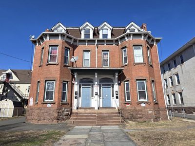 62-64 Capen Street