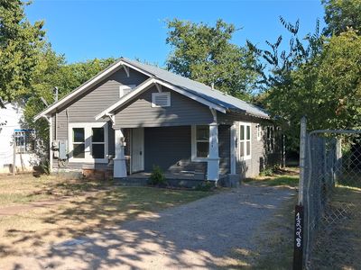 1224 Frost Ave