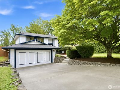 Property at 25810 129th Place SE, Kent, WA
