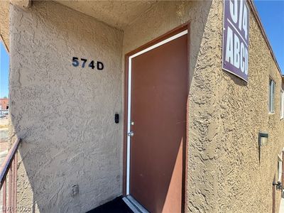 574 Roxella Ln APT D