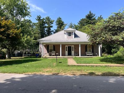 231 Spring St