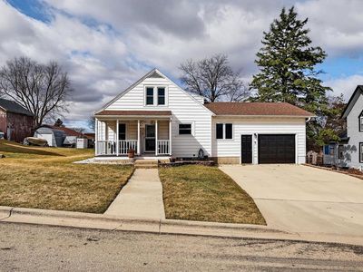 305 South Warren Street