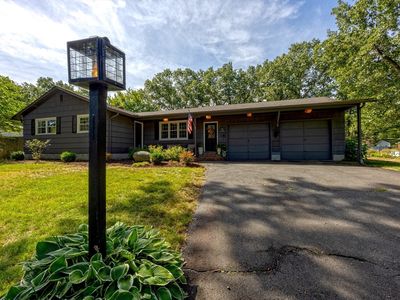15 Karen Dr