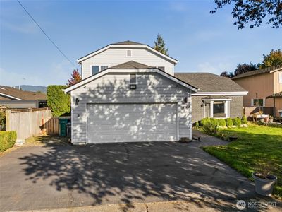 Property at 1471 Florence St, Enumclaw, WA