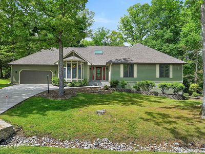 23 Belvedere Ln