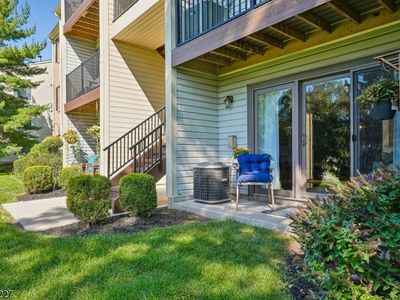 89 Woodward Ln