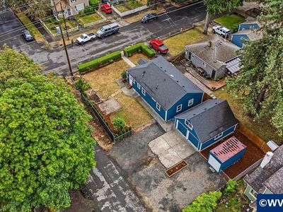 905 20th St SE