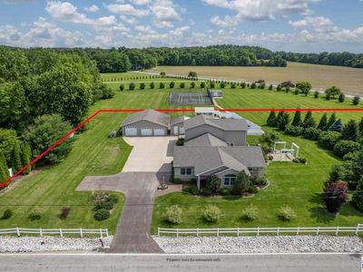 2725 E Harlan Dr
