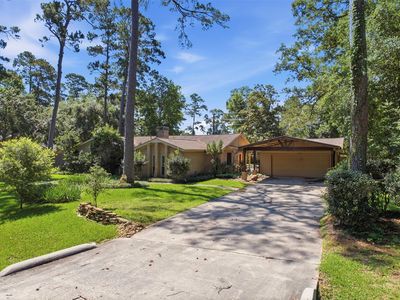 706 Golden Bear Ln