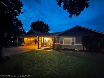 404 Nixon Rd