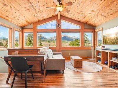 382 Hummingbird Circle