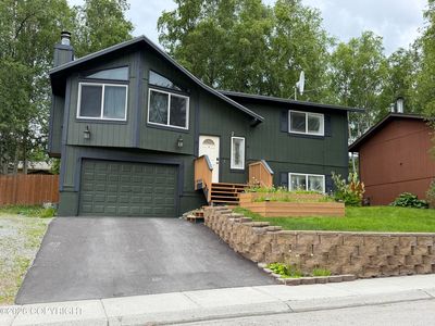18105 Misty Falls Cir