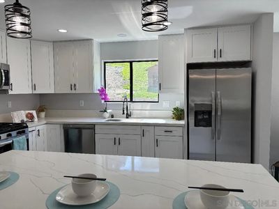 9211 Todos Santos Dr