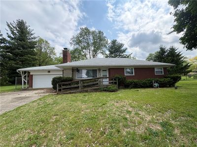 Property at 160 Kerr Rd, Tipp City, OH