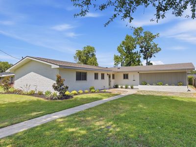 4014 Pleasant Dr