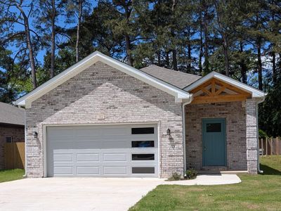 312 Frank T Bunton St