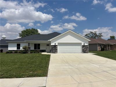 512 Cherry Ln