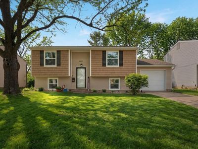 3631 Christopher Pl