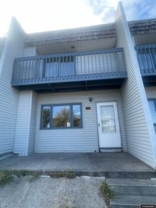 Property at 826 Badger Ln, Mills, WY