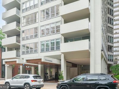 224 W Rittenhouse Sq #2502