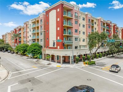 6001 SW 70th St APT 228