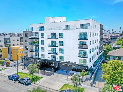 321 S Oxford Ave #405