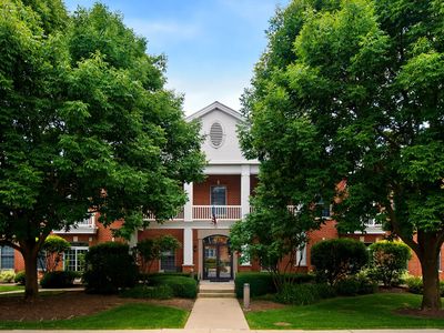 Property at 1228 Depot St Unit 2D, Glenview, IL