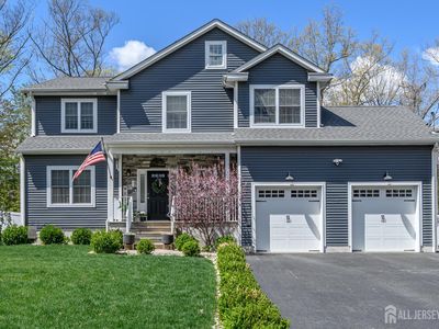 45 Lakeside Ave
