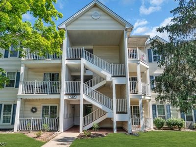 19 Amethyst Way #19