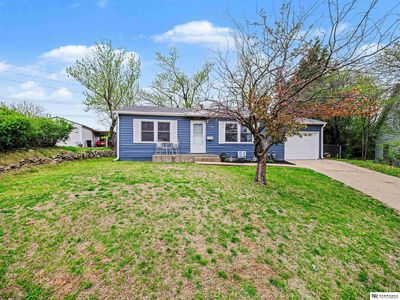 Property at 7104 S 71st Ave, La Vista, NE