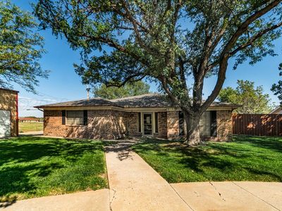 5106 Black Oak Dr