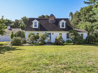 16 Hunting Ln