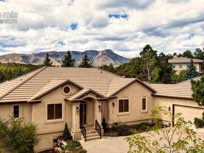 7625 Winding Oaks Dr