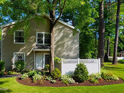 7 Spruce Court