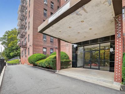 277 Bronx River #5M