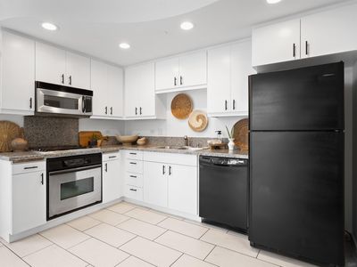 550 15th St UNIT 305