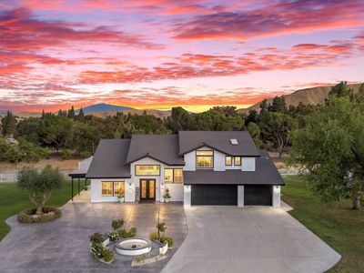 10711 Round Mountain Rd