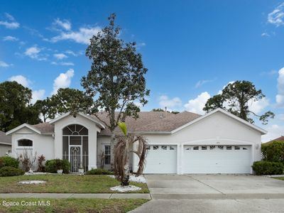 424 Stonehenge Cir