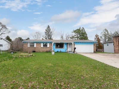 910 Washington Ave N