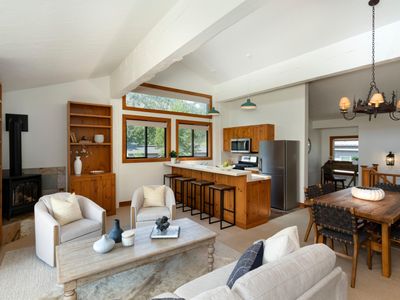 311 N 2nd Ave #4