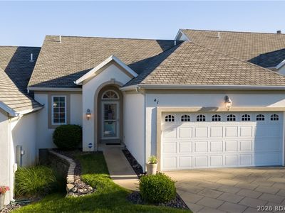 41 Bay Hill Ct